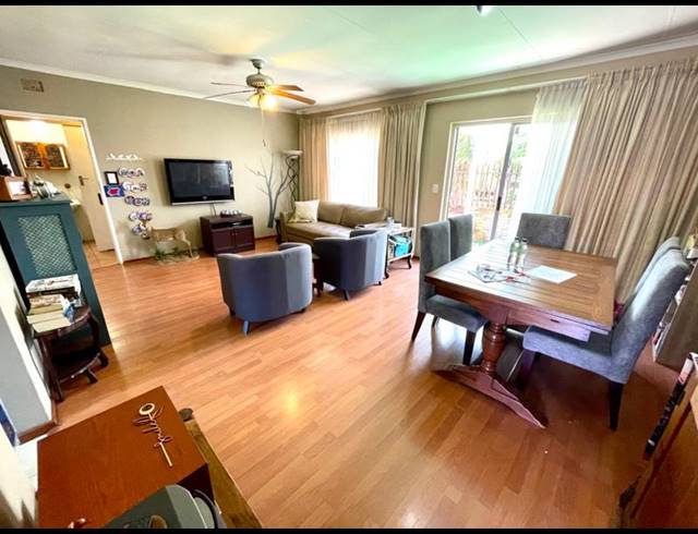 2 BEDROOM TOWNHOUSE FOR SALE IN RANT EN DAL